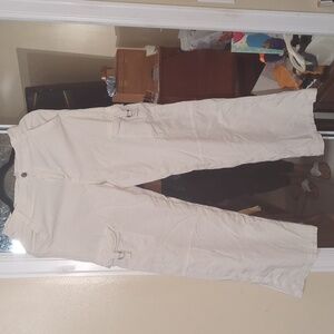 American Eagle Cargo pants